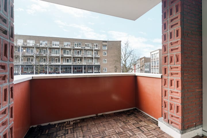 Foto 22 van Plein 1944 92-A