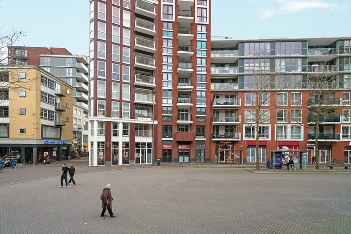 Foto 32 van Plein 1944 92-A