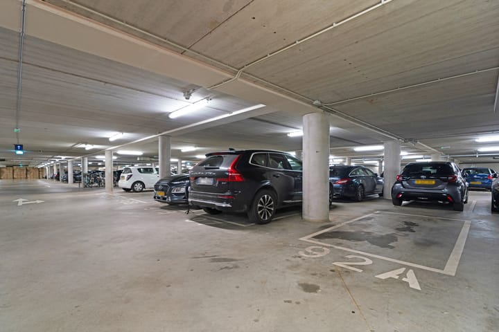 Foto 36 van Plein 1944 92-A