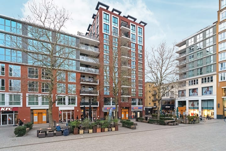 Foto 37 van Plein 1944 92-A