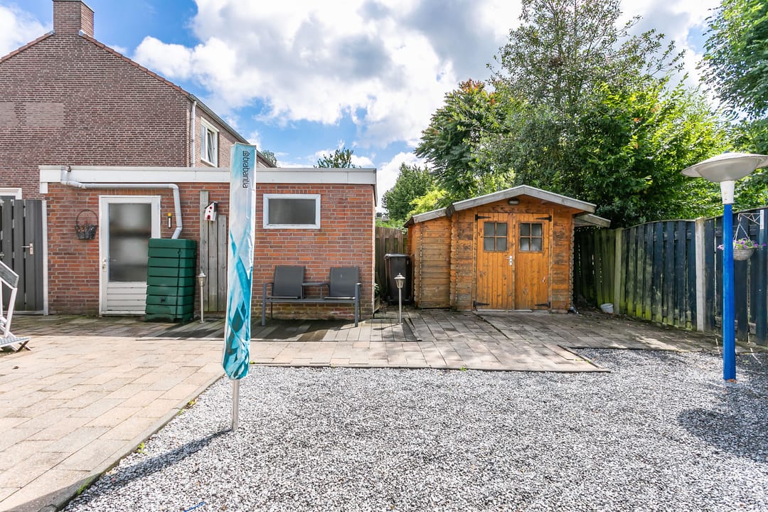 Foto 28 van Burg. Willemsstraat 26