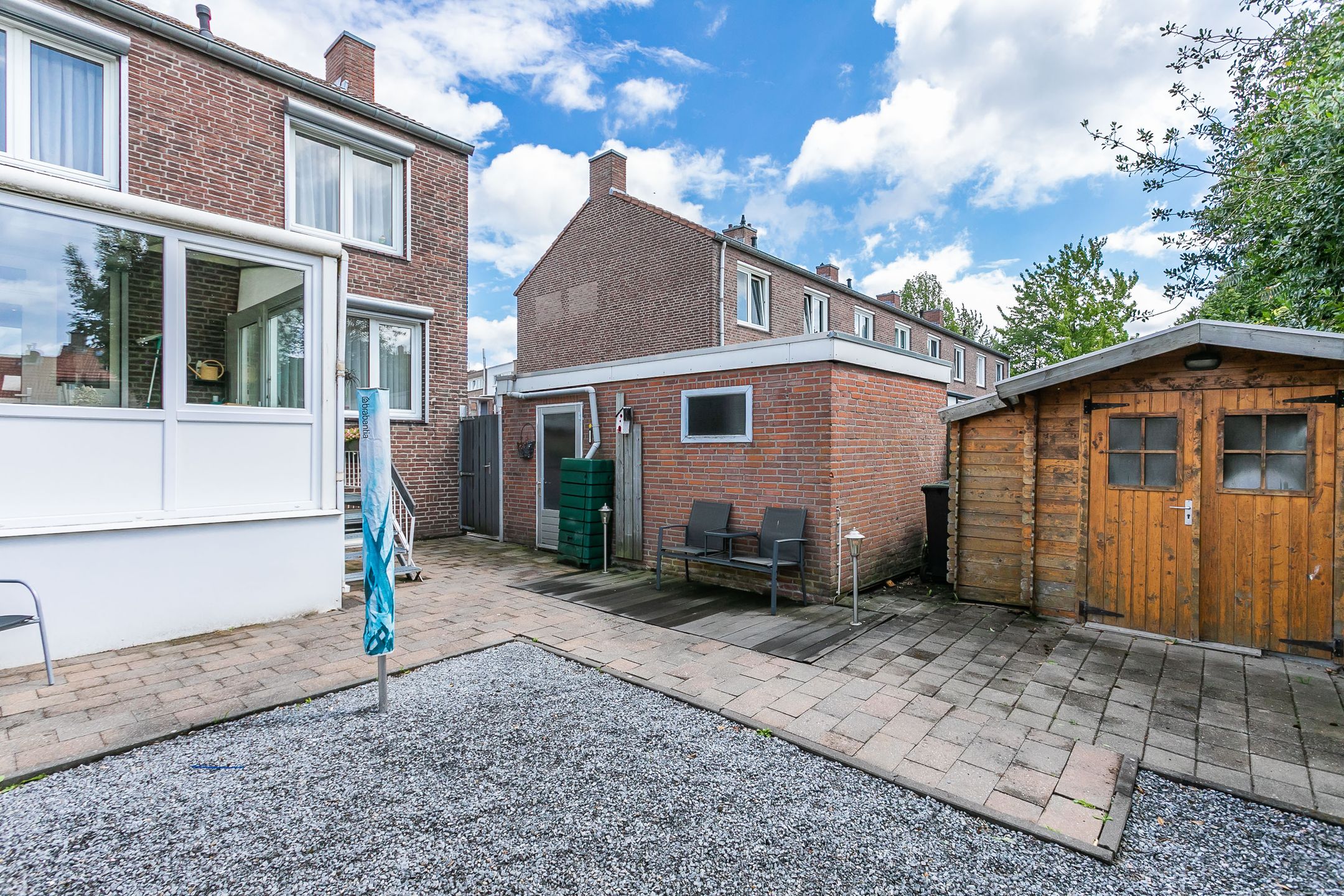 Foto 30 van Burg. Willemsstraat 26