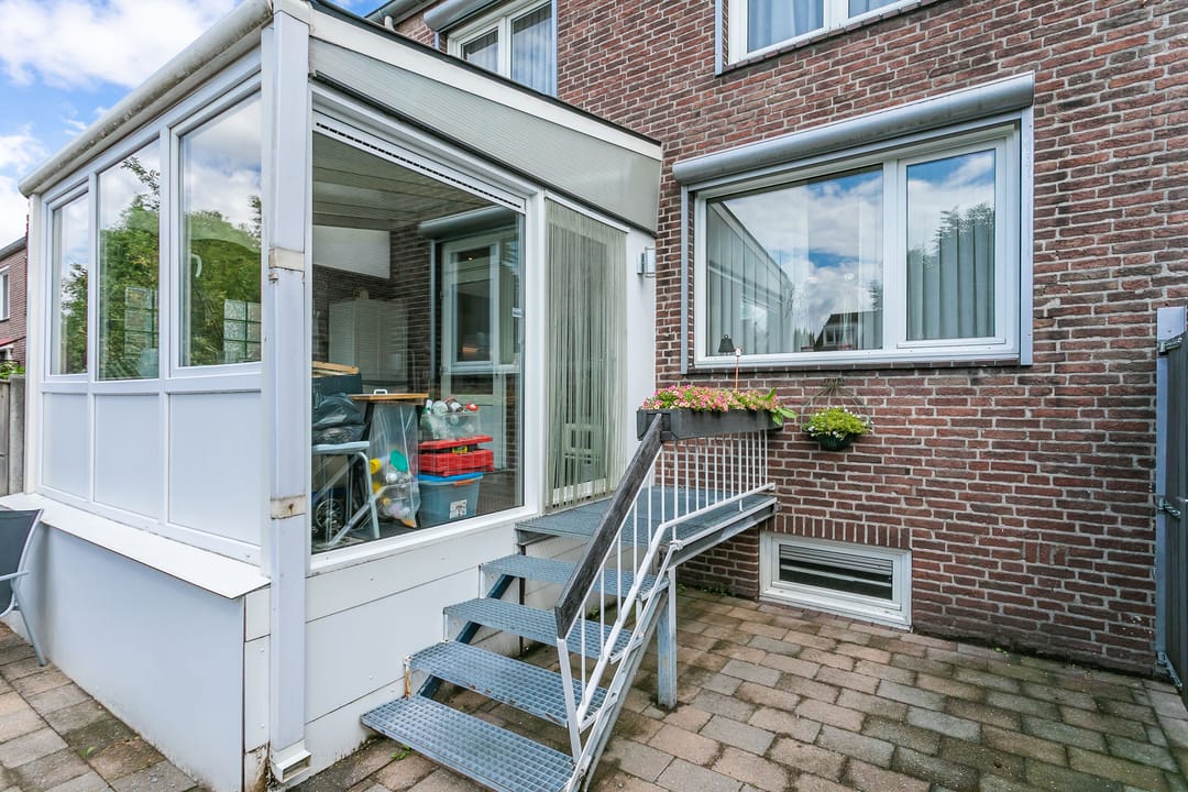 Foto 32 van Burg. Willemsstraat 26