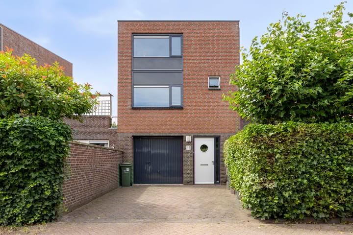 Leopold Sondagstraat 9