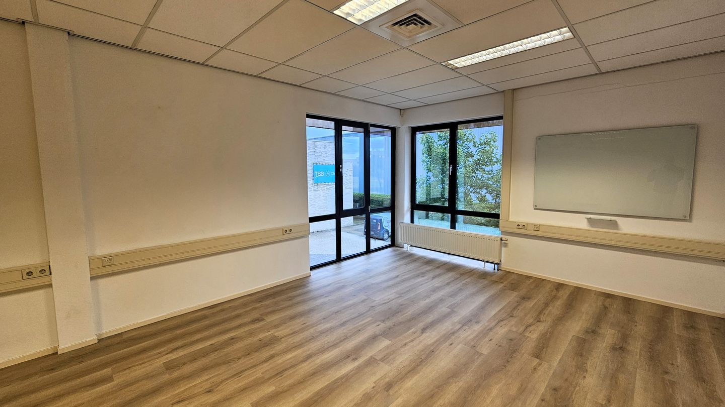 View photo 5 of Antennestraat 86