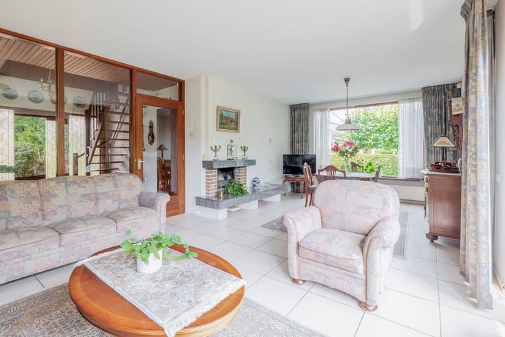 Photo 9 of Burgemeester Klinkhamerweg 65