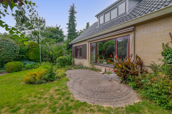 Photo 30 of Burgemeester Klinkhamerweg 65