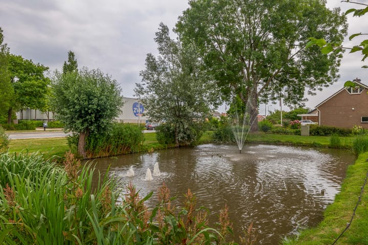 Photo 40 of Burgemeester Klinkhamerweg 65