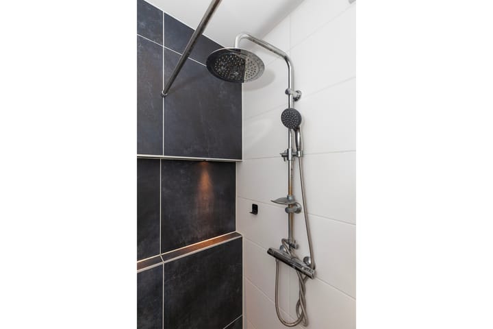 Foto 26 van Van Anrooystraat 249