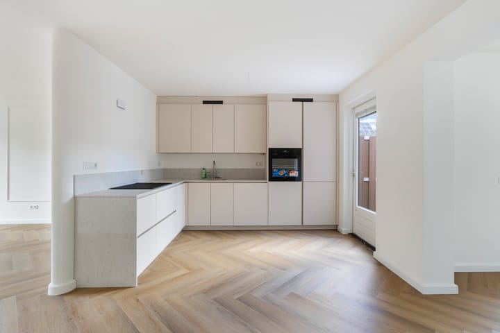 Foto 3 van Hermann Hesse-erf 72