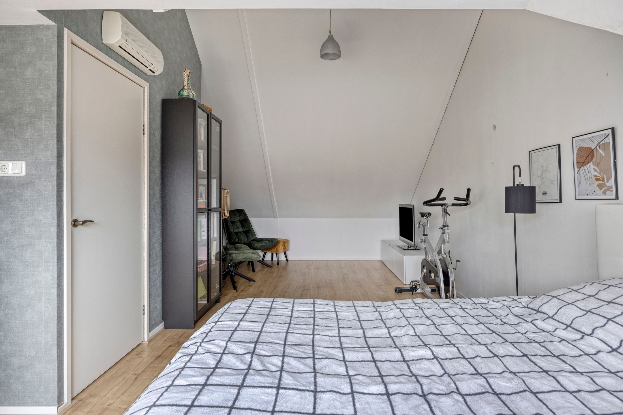 Photo 33 of Brunel 19