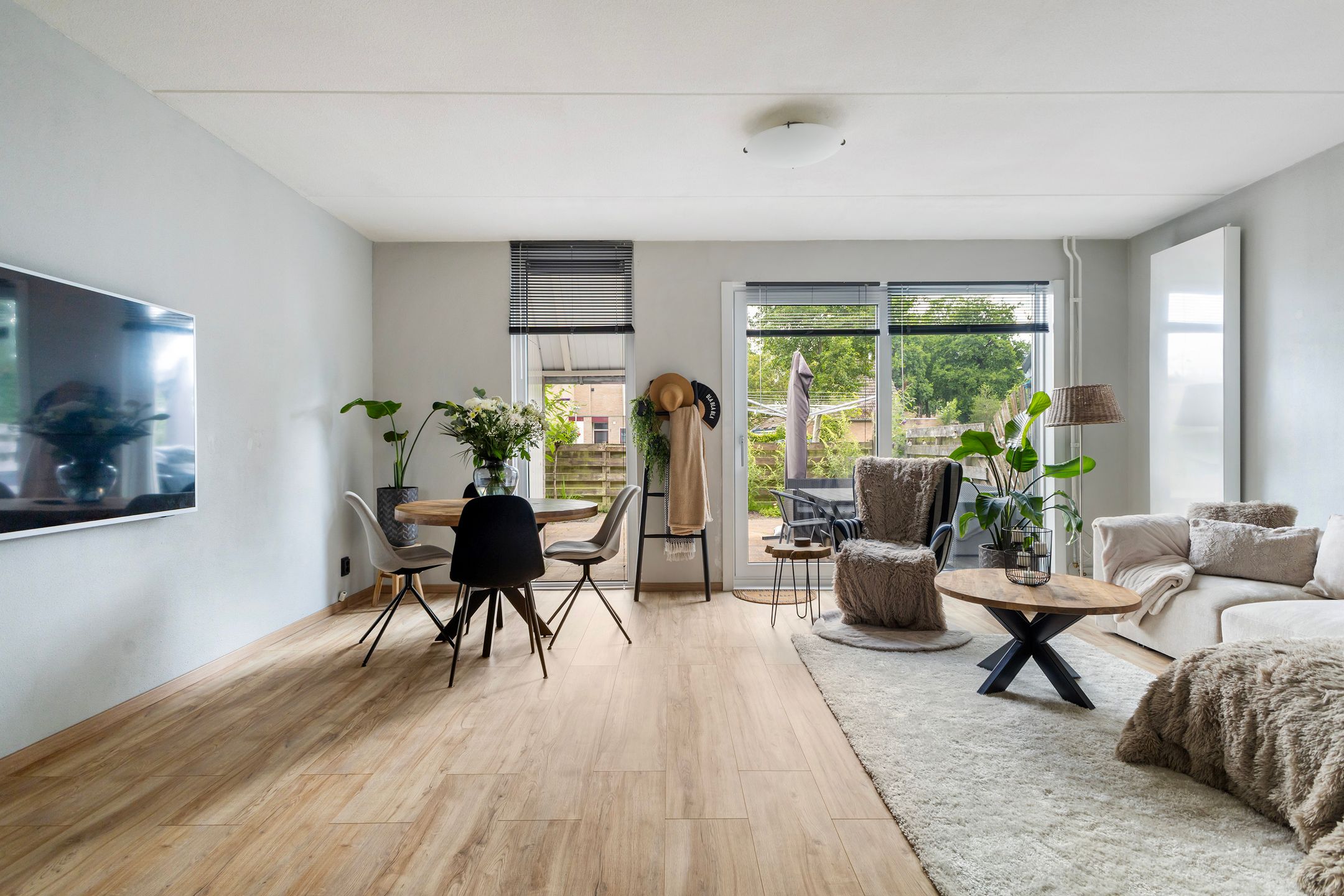 Foto 12 van Albert Schweitzerstraat 100