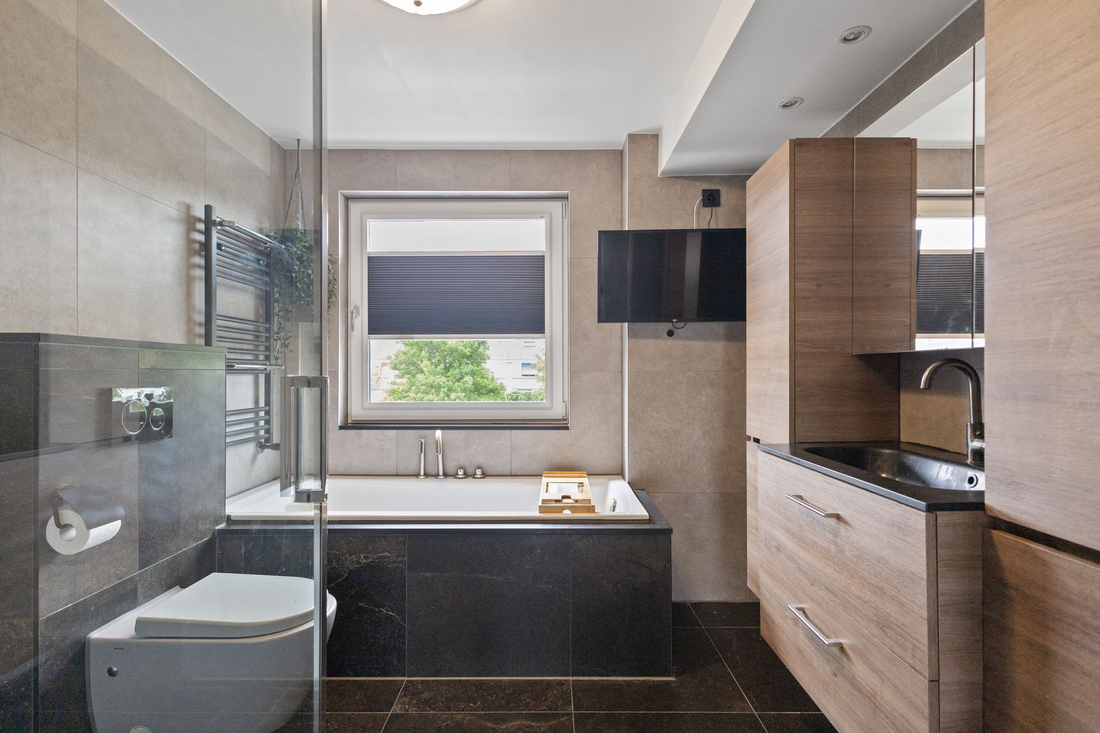 Foto 21 van Sijmon Blaauwboerstraat 4