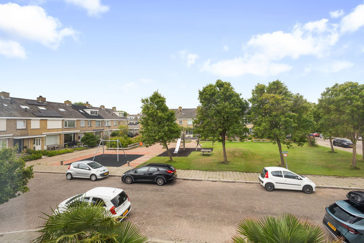 Foto 25 van Sijmon Blaauwboerstraat 4