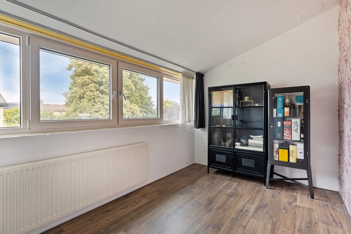 Foto 44 van Staringstraat 1