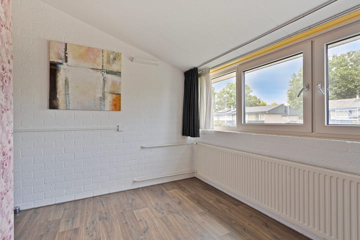 Foto 45 van Staringstraat 1