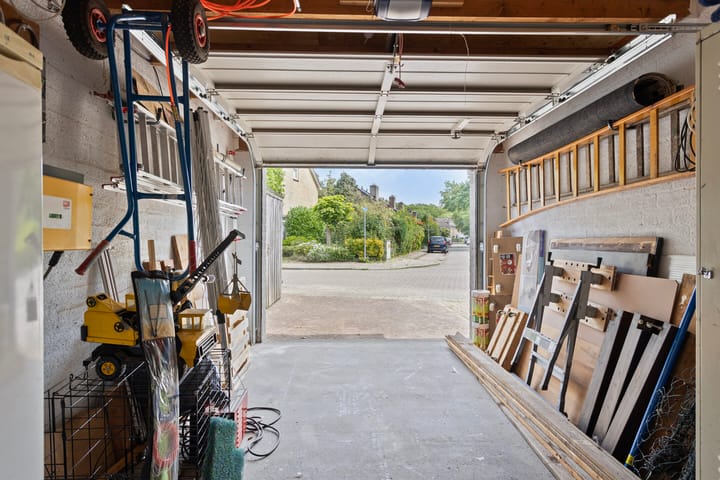 Foto 64 van Staringstraat 1