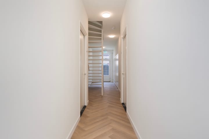 Foto 18 van Voorstreek 94