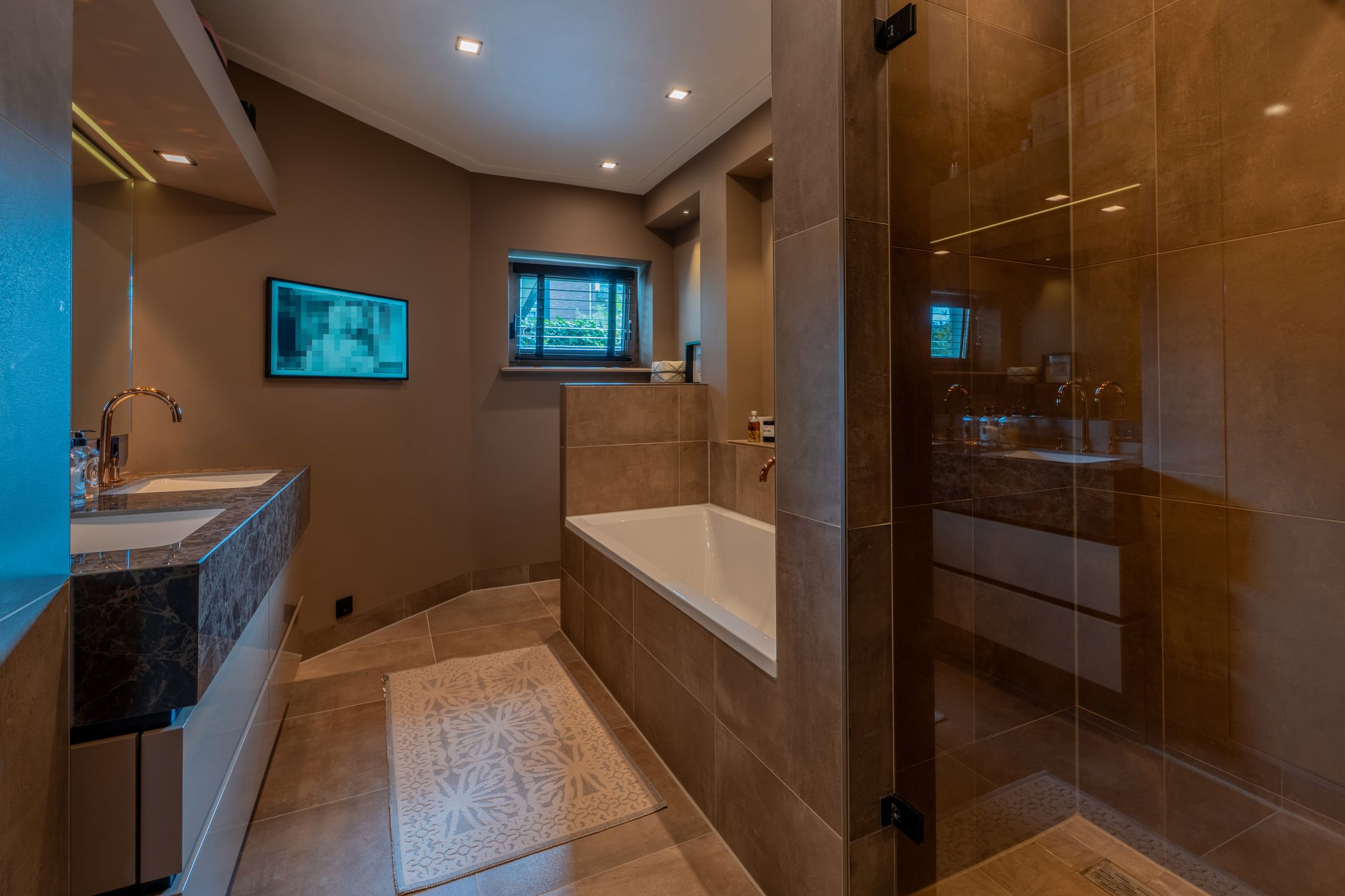 Foto 24 van Cartier van Disselstraat 64-A6