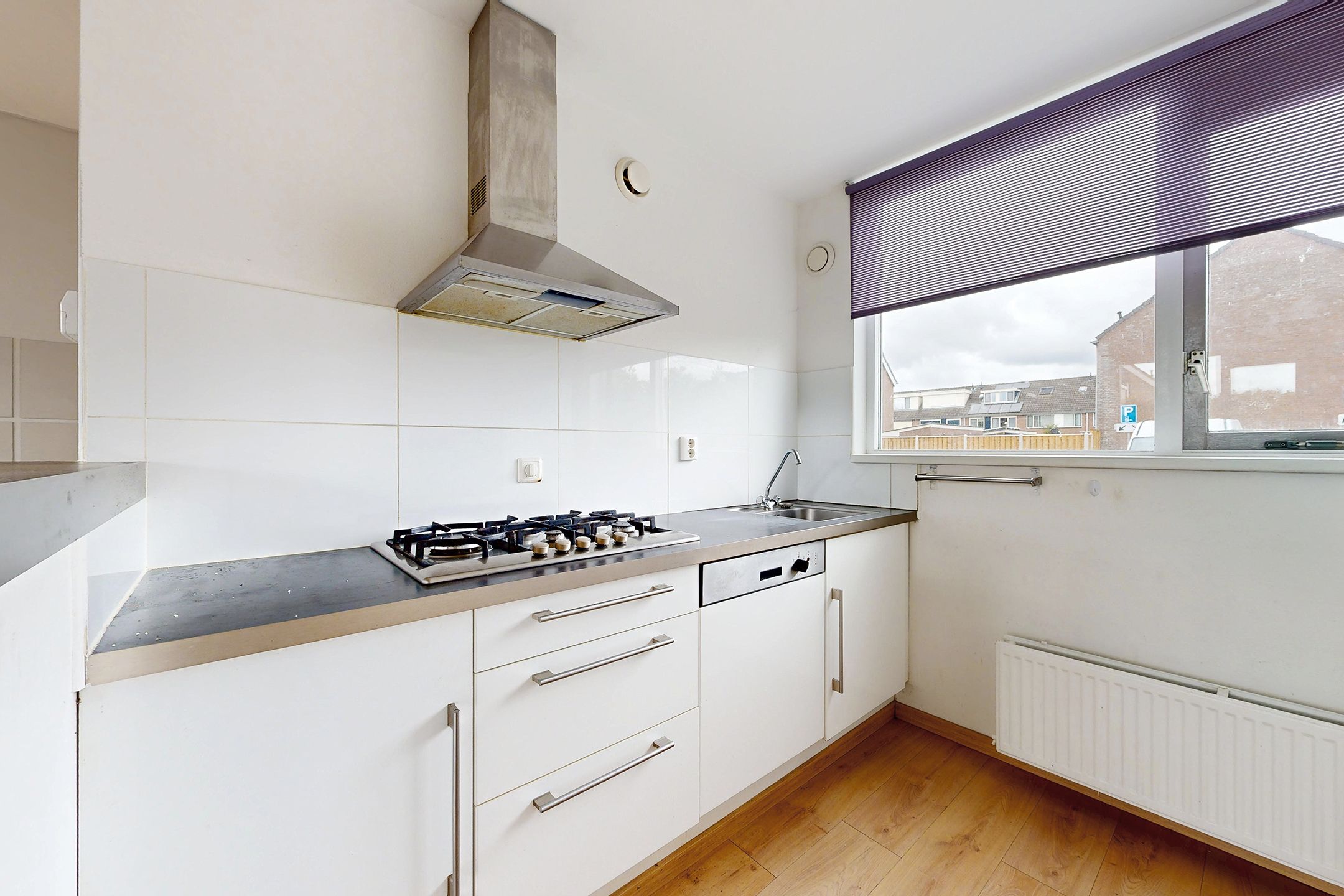 Photo 18 of Merelstraat 42