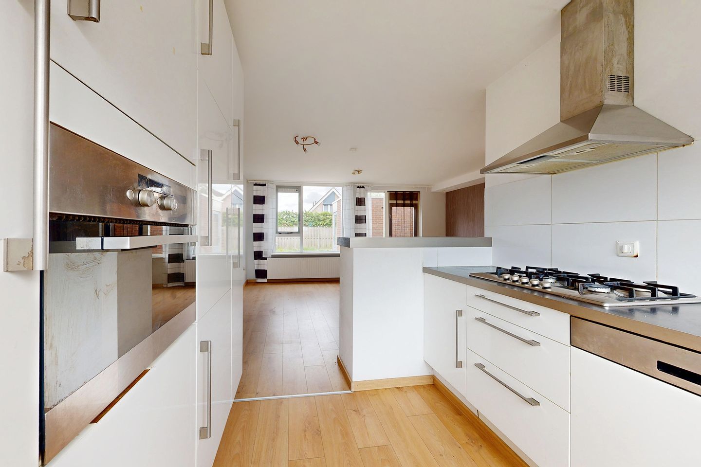 Photo 20 of Merelstraat 42