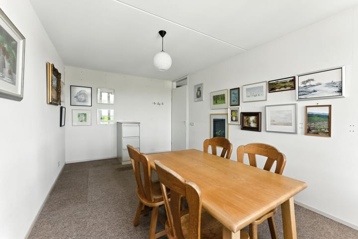 Photo 21 of Van Eesterensingel 126-E