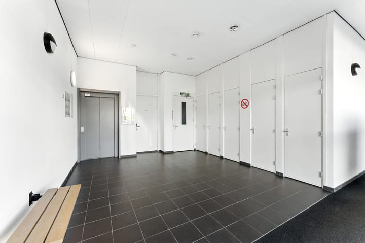 Photo 42 of Van Eesterensingel 126-E