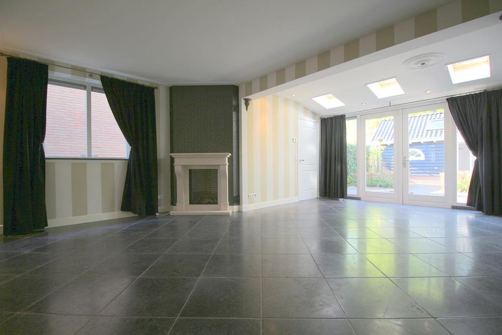 Foto 4 van Zwanebloem 15