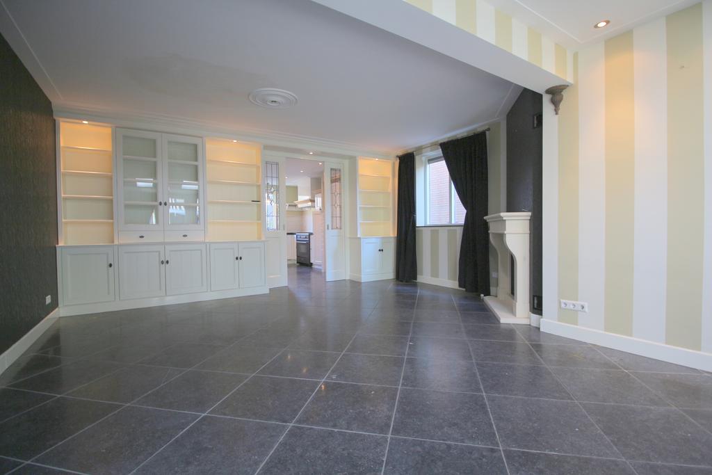 Foto 5 van Zwanebloem 15