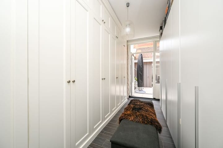 Foto 26 van Koningin Emmakade 185