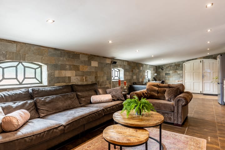 Photo 44 of Oudemolensedijk 2-B