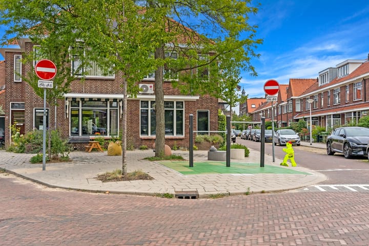 Foto 32 van Van Hallstraat 3