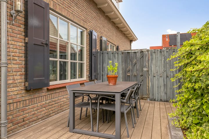 Foto 47 van Van Zeylstraat 4