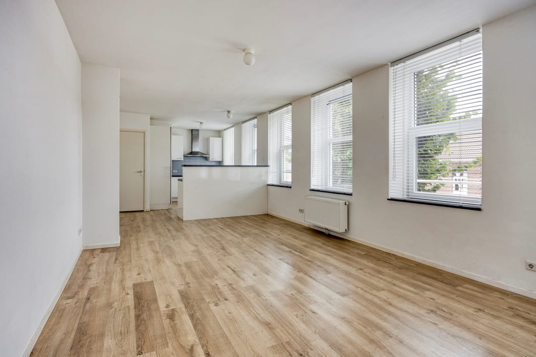 Photo 7 of Longinastraat 75-B01