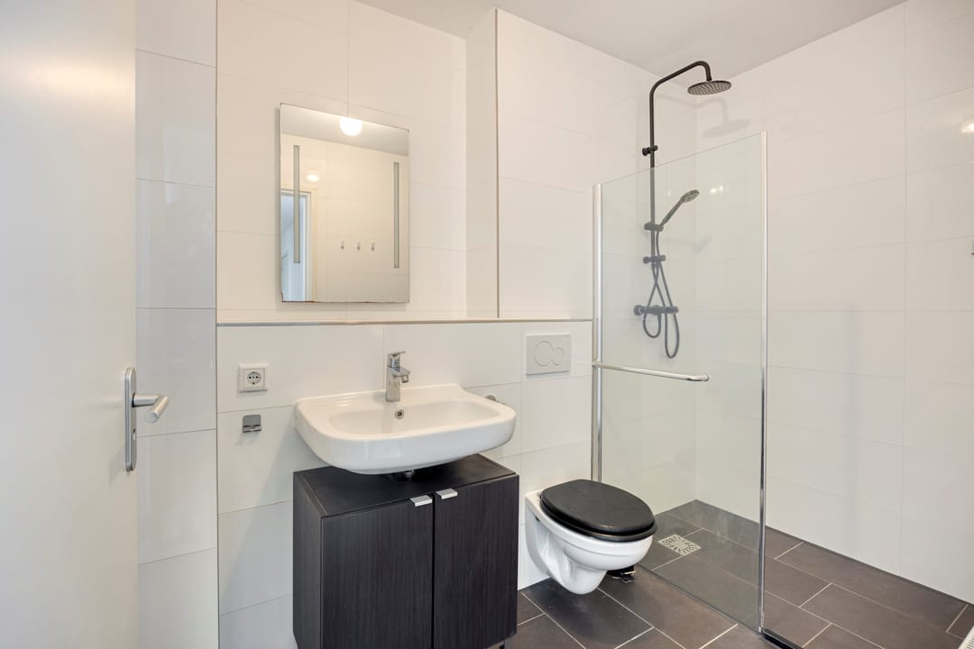 Photo 13 of Longinastraat 75-B01