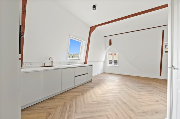 Foto 2 van Spuistraat 65-D