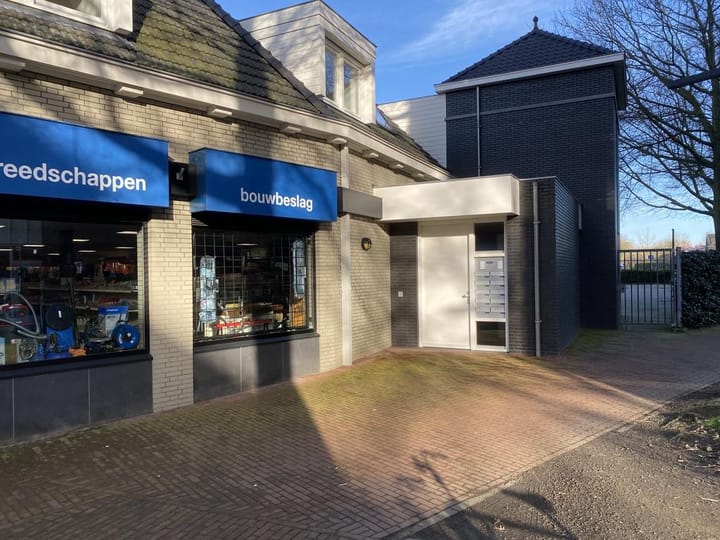 Photo 2 of Beekstraat 70-B