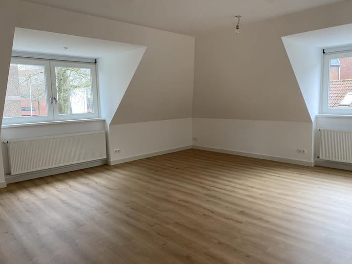 Photo 3 of Beekstraat 70-B