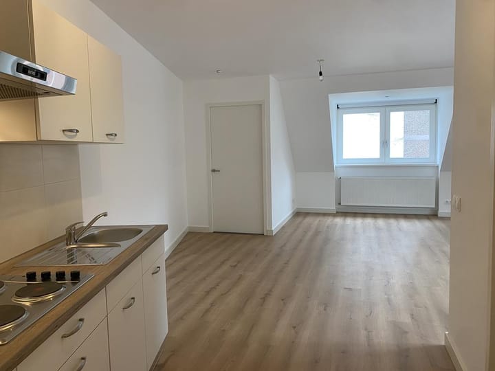 Photo 4 of Beekstraat 70-B