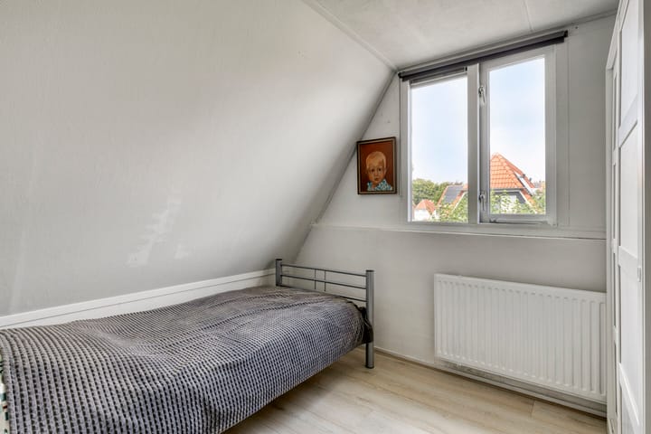 Foto 21 van Weerselosestraat 241