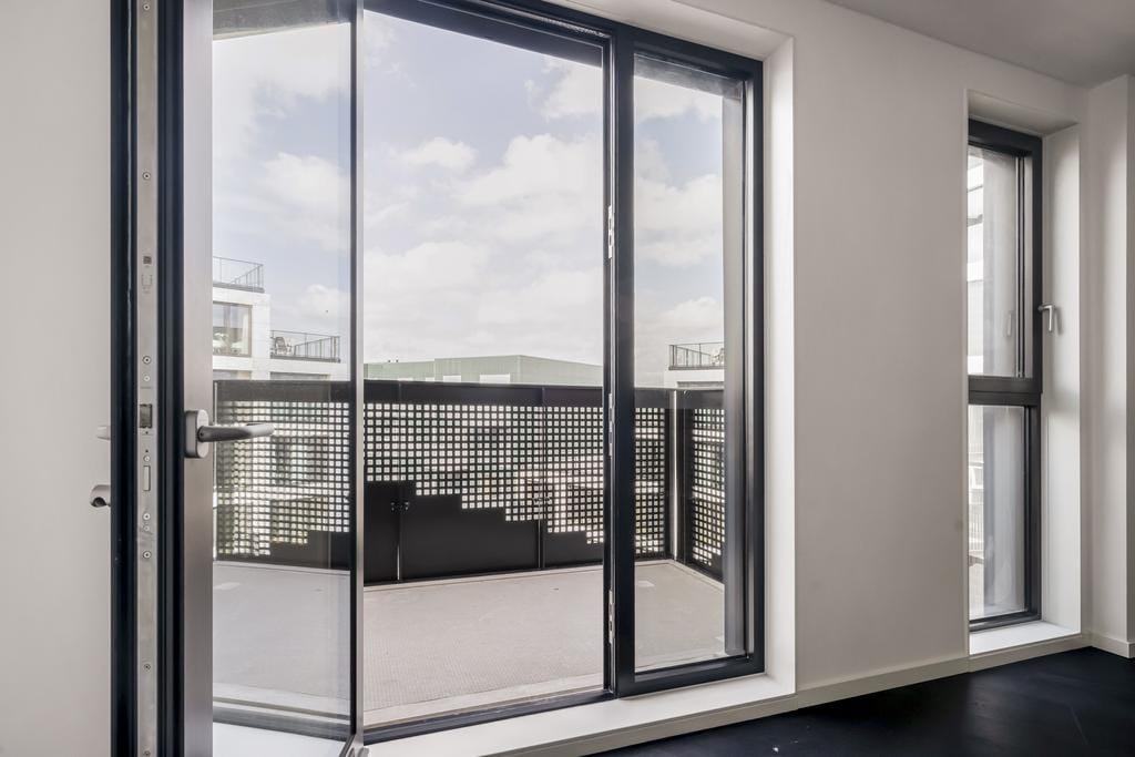 Foto 9 van Mies van der Rohestraat 189