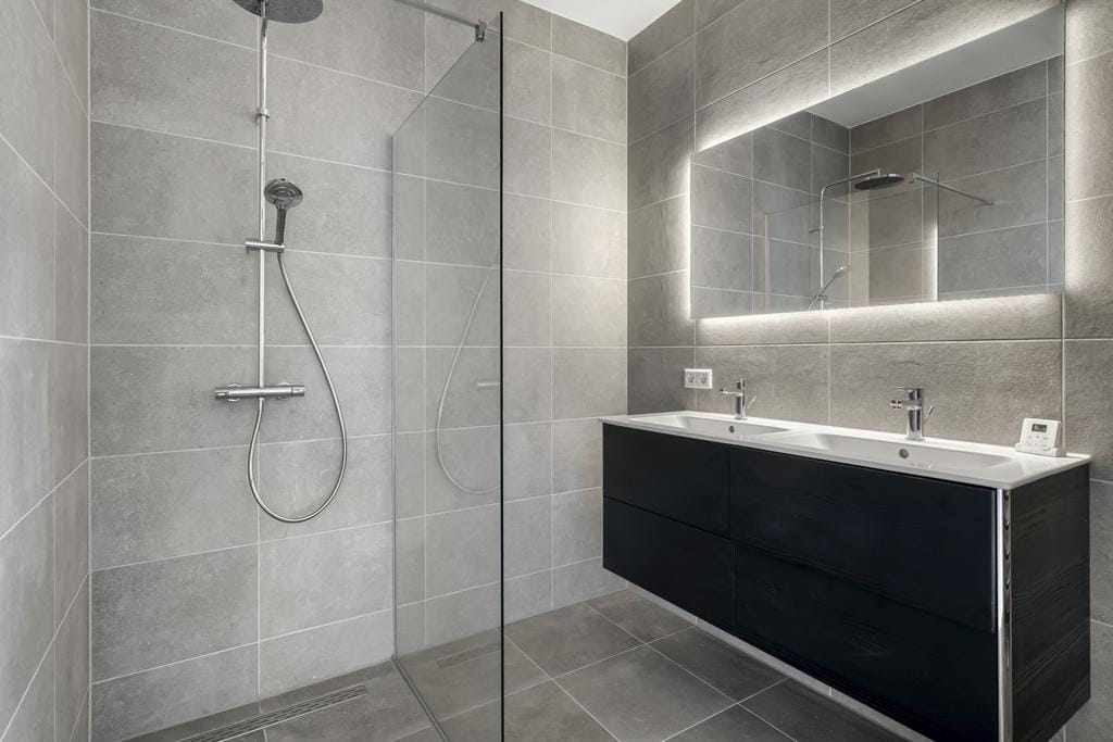 Foto 16 van Mies van der Rohestraat 189