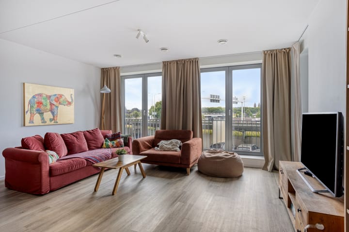 Foto 12 van Frederik Hendriklaan 50-B05