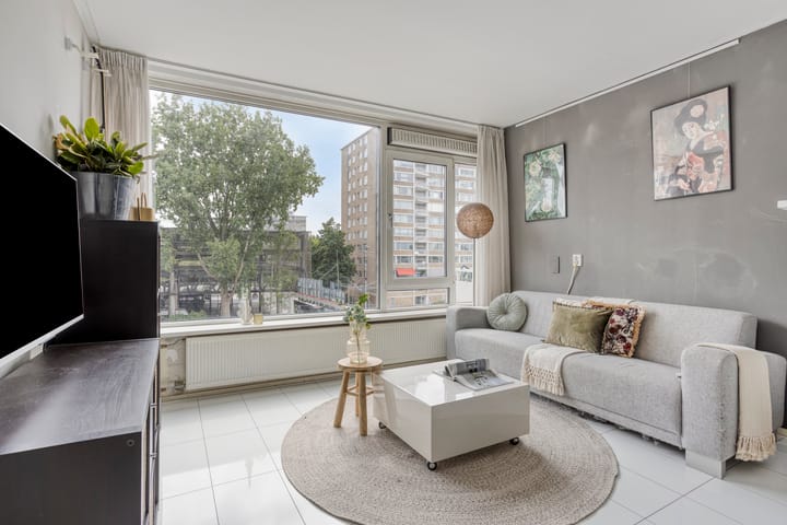 Foto 4 van Mr. F.A. van Hallweg 110