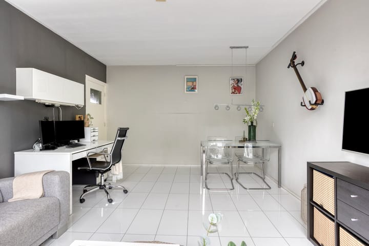 Photo 7 of Mr. F.A. van Hallweg 110