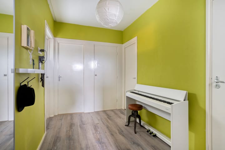 Photo 19 of Mr. F.A. van Hallweg 110