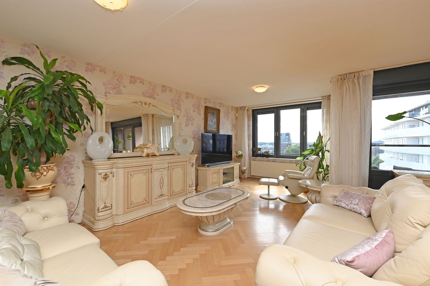 Foto 5 van Dr H. Colijnlaan 372