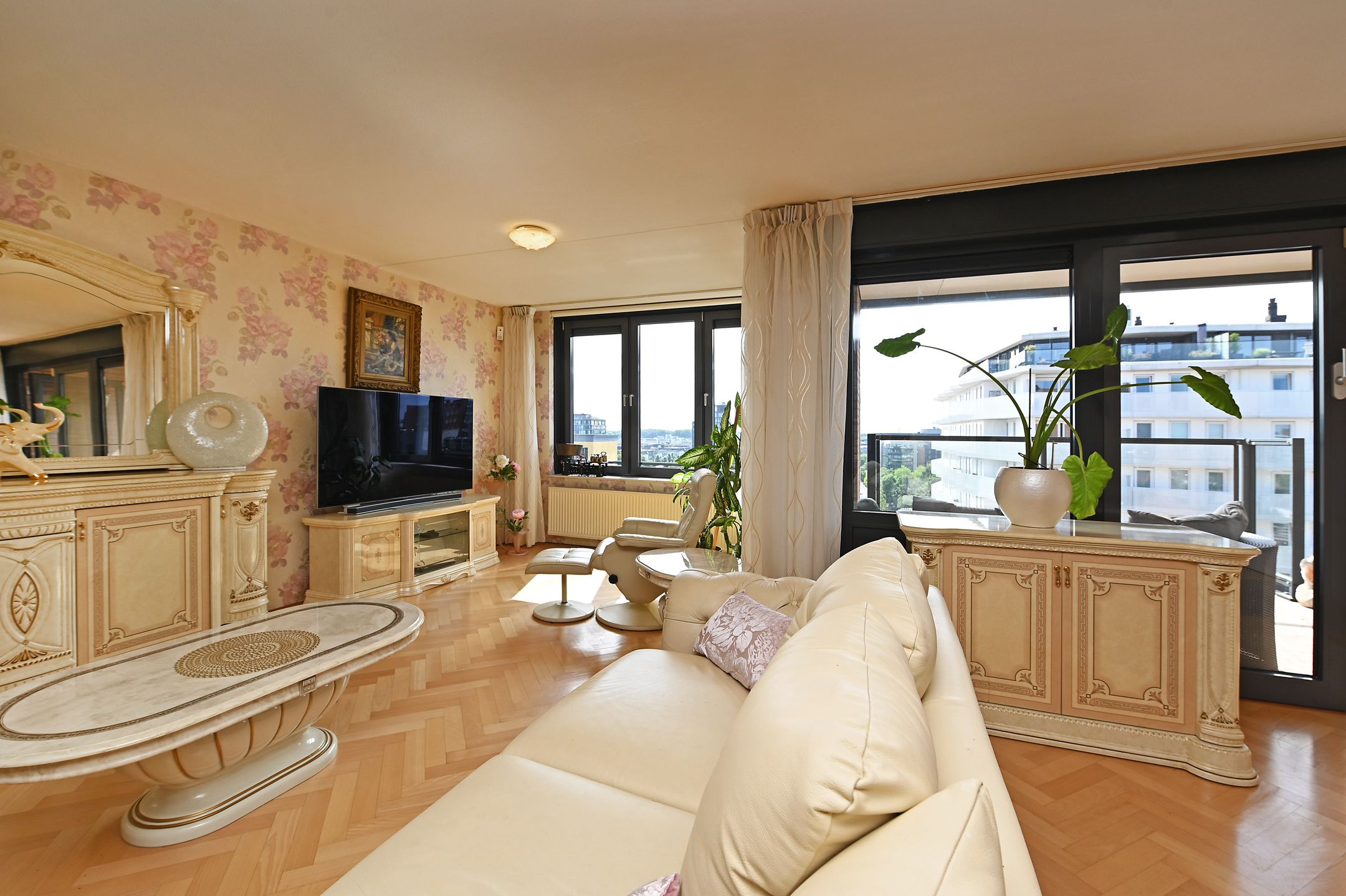 Foto 6 van Dr H. Colijnlaan 372