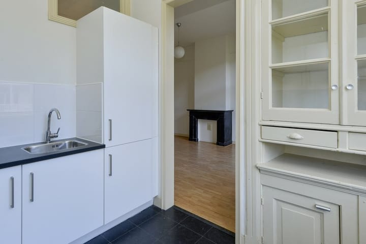 Photo 5 of Valeriusstraat 174-2