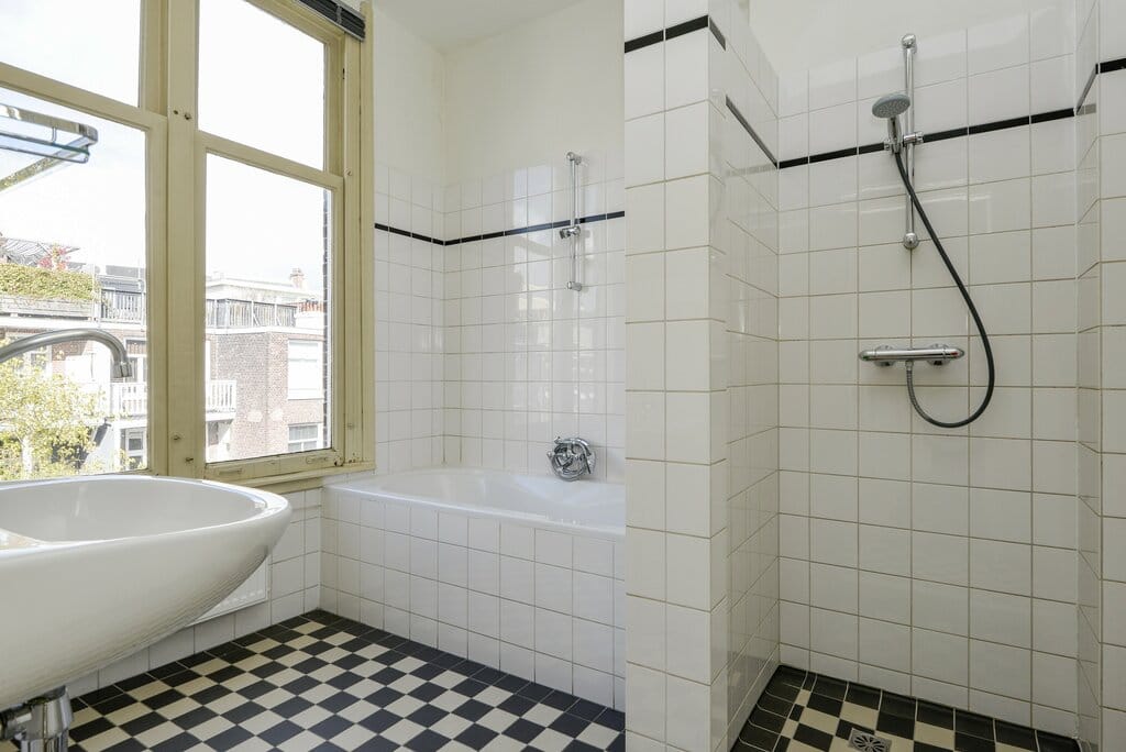 Photo 10 of Valeriusstraat 174-2